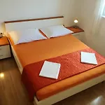 Nera Apartment Tisno