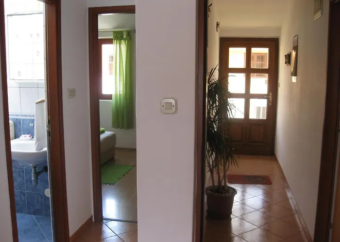 Nera Apartment Tisno