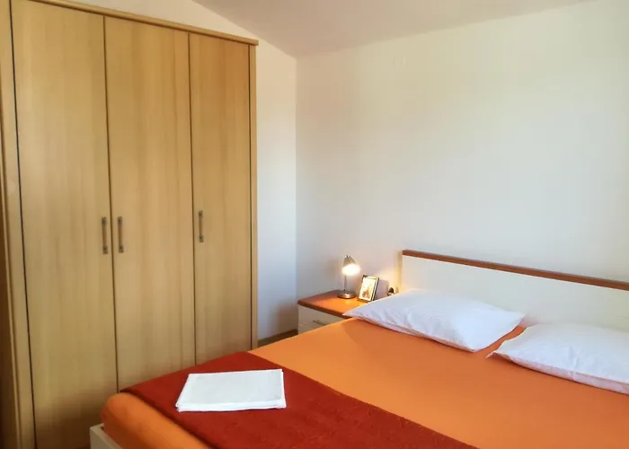 Nera Apartment Tisno