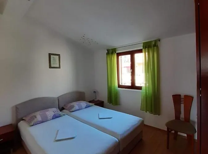 Apartment Nera Tisno