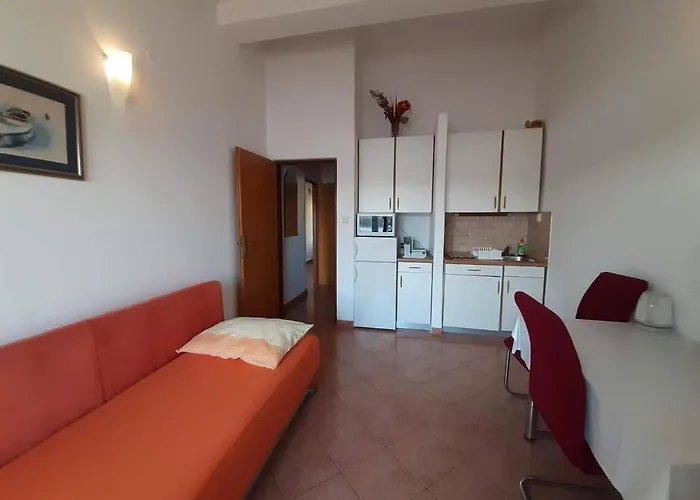 Apartment Nera Tisno