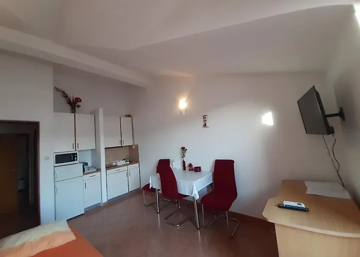 Nera Apartment Tisno